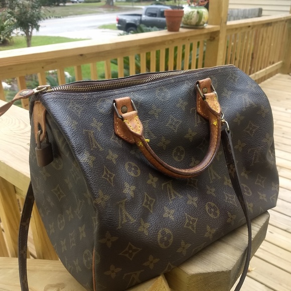 Louis Vuitton Handbags - Louis Vuitton Vintage Speedy 30